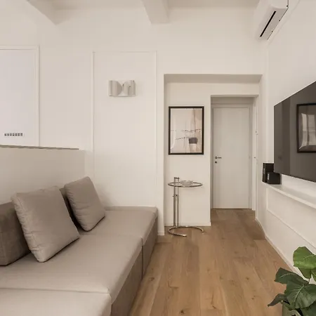 Apartment Tornabuoni Dream By Mmega Florenz